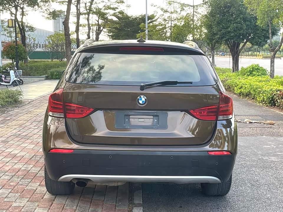 BMW X1