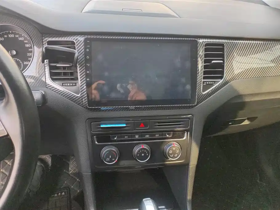 Volkswagen Golf*Jiayu