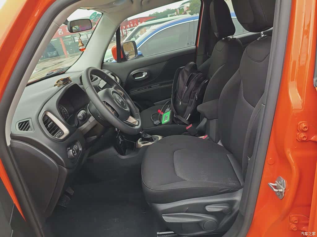 Jeep Renegade, 2018 15