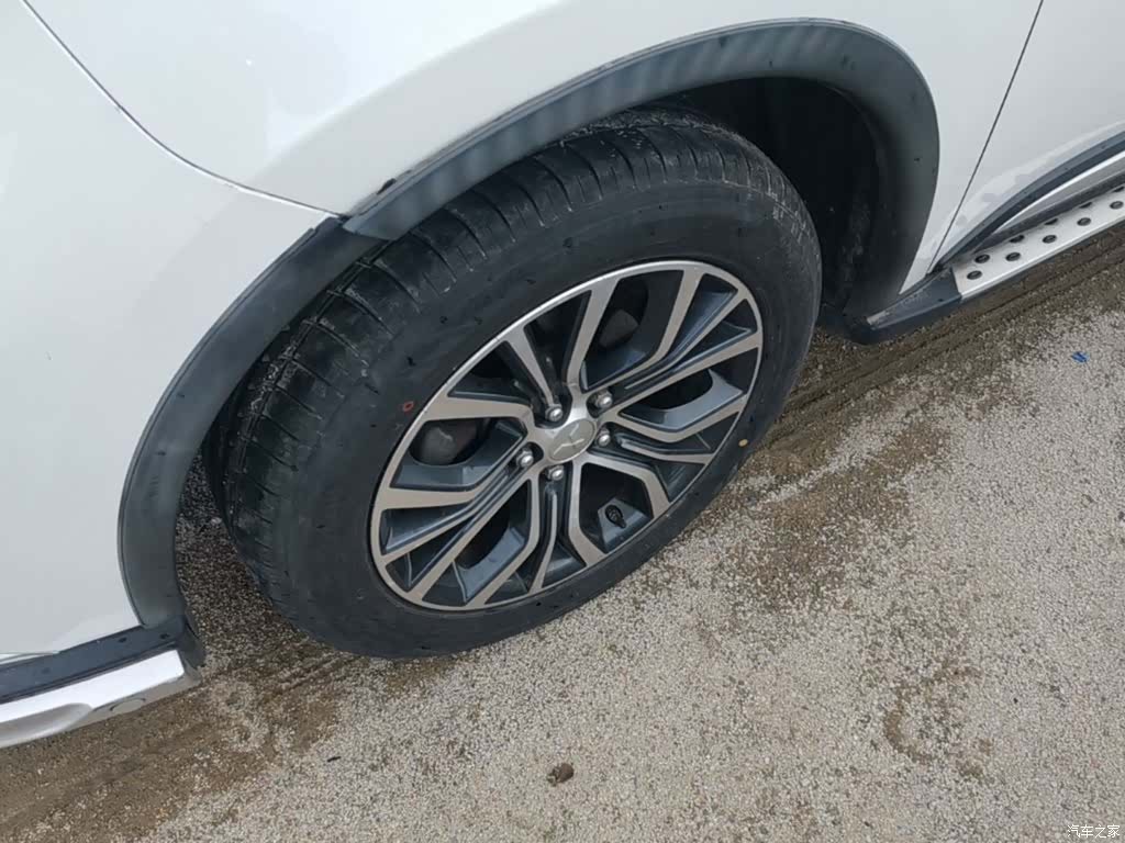 Mitsubishi Outlander, 2017 25