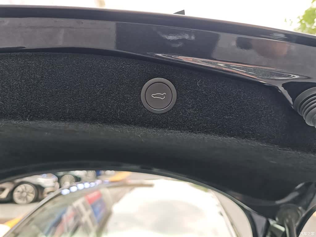 Tesla Model 3, 2024 26