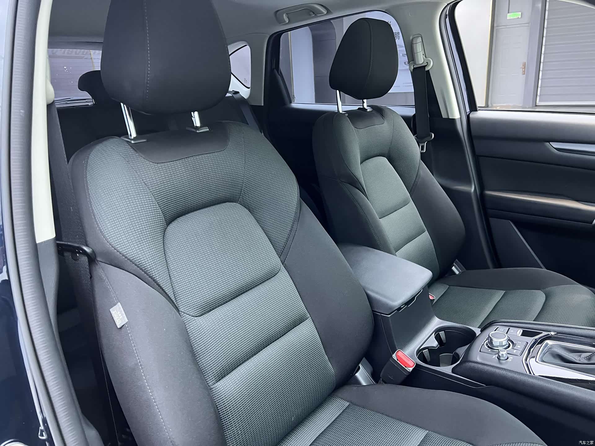 Mazda CX-5, 2022 23