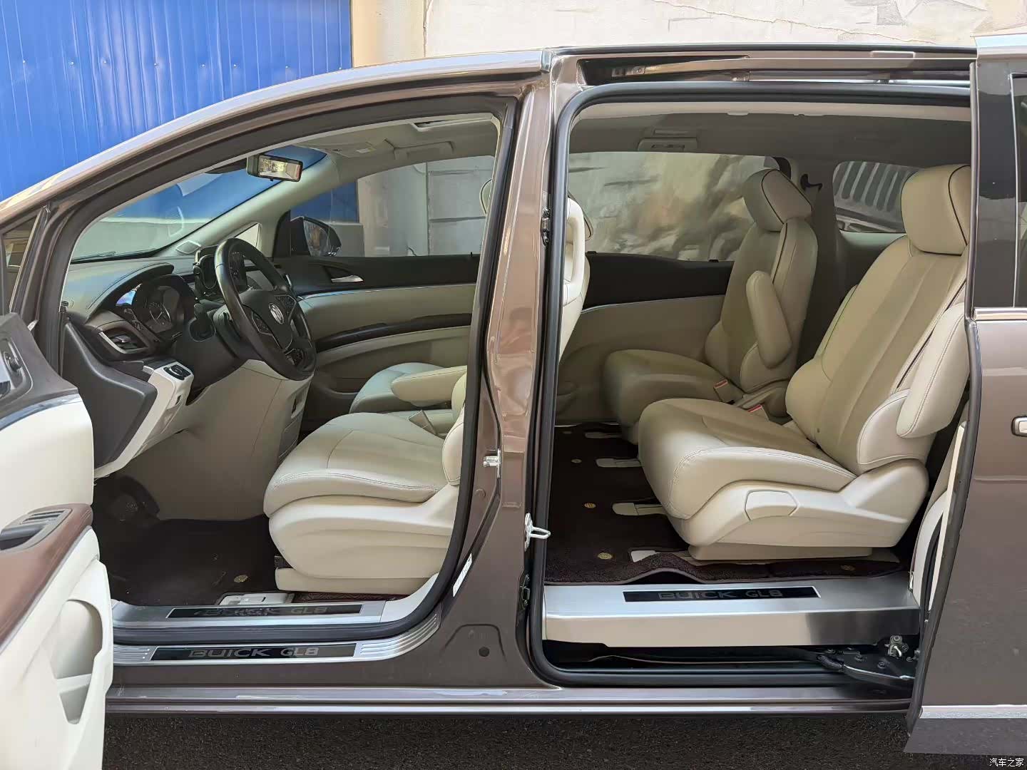 Buick GL8, 2021 8