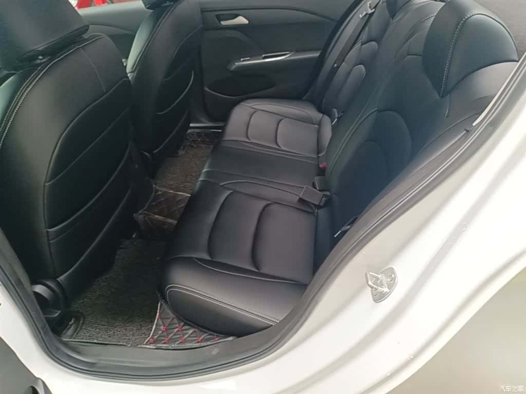Chevrolet 320, 2018 17