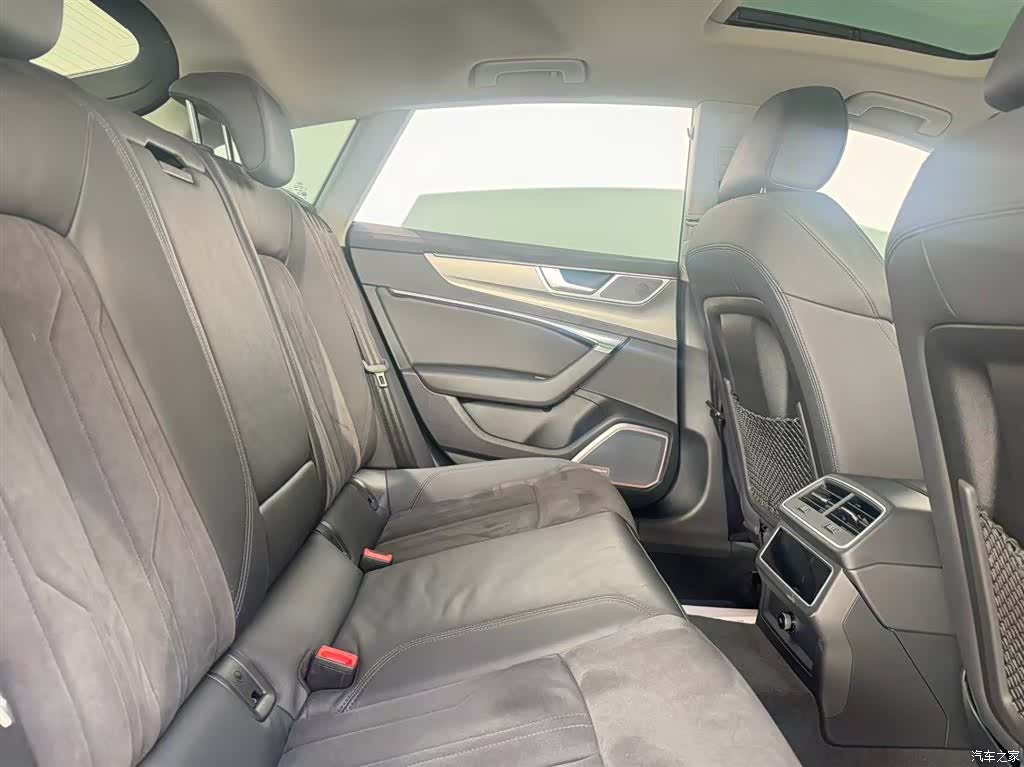 Audi A7, 2024 8