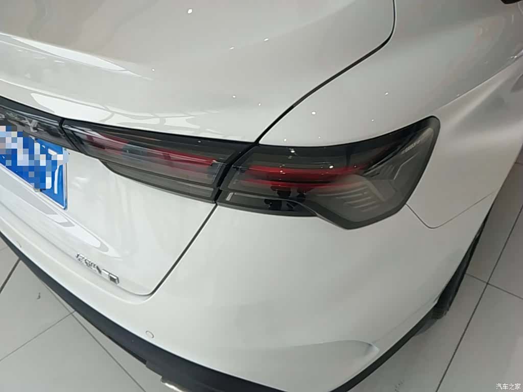 Geely Binray, 2026 24