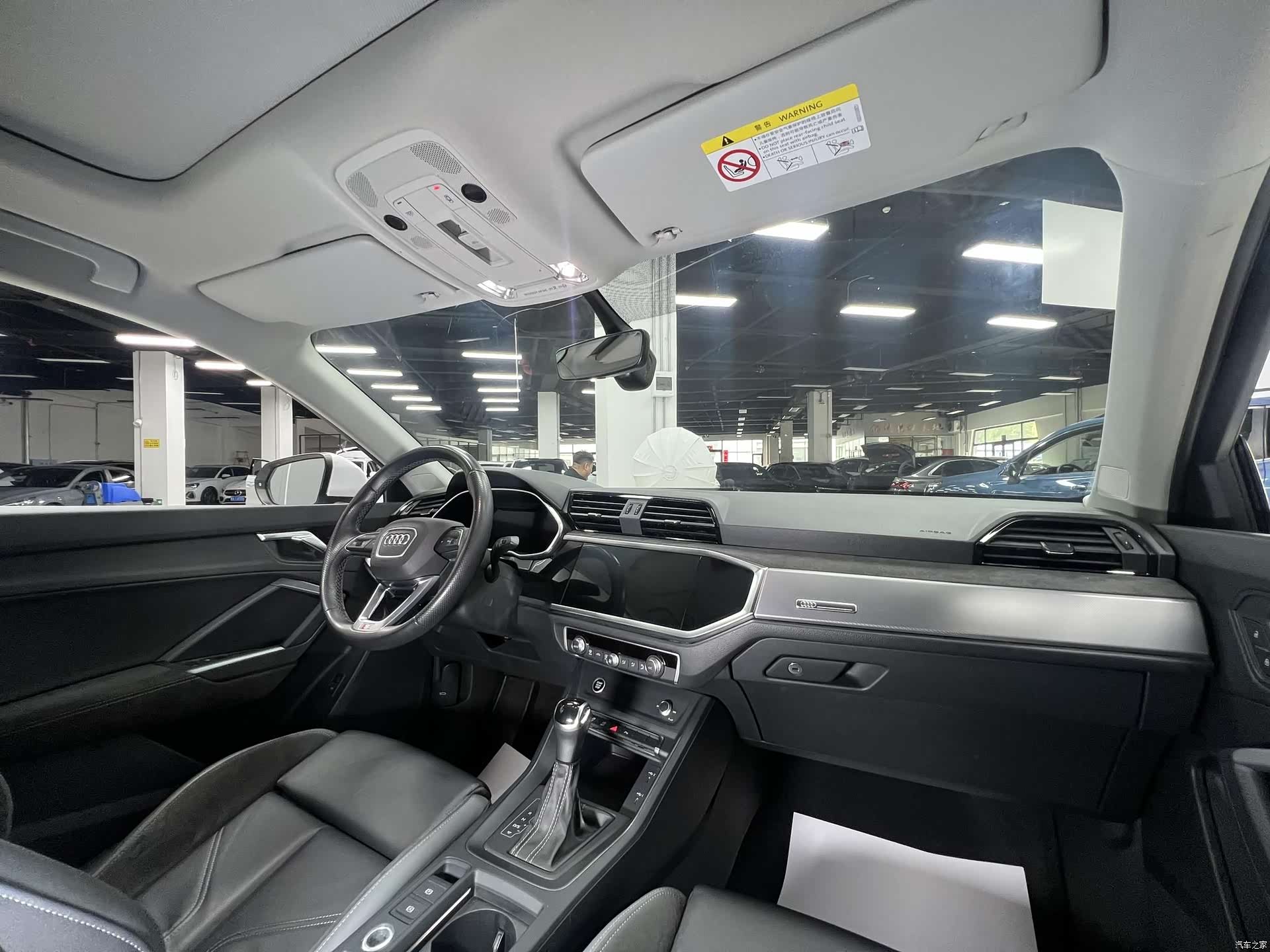 Audi Q3, 2022 16