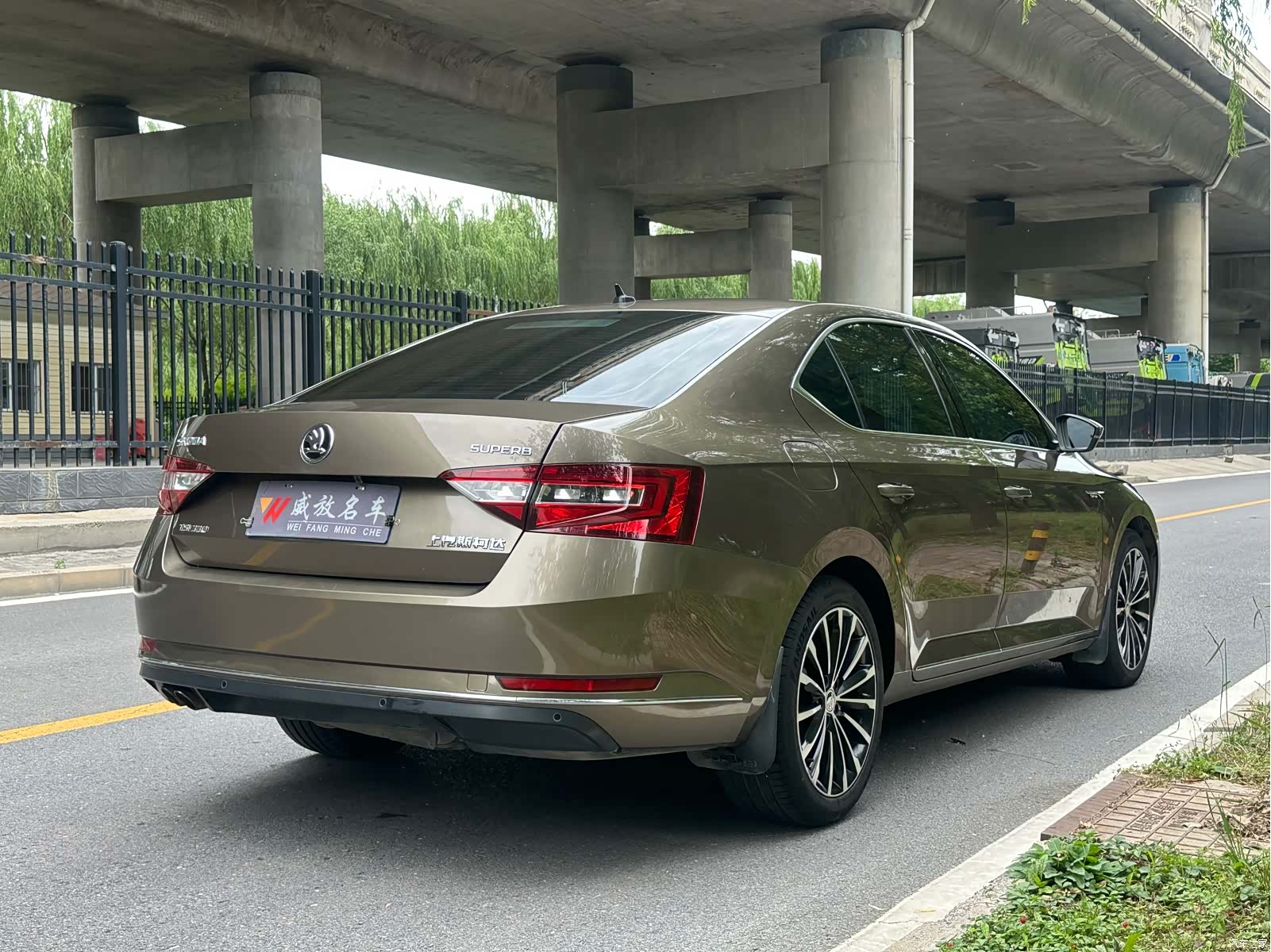 Skoda Superb, 2015 4