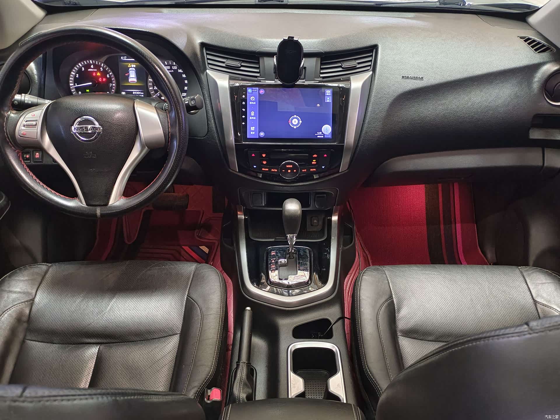 Nissan Terra, 2019 14