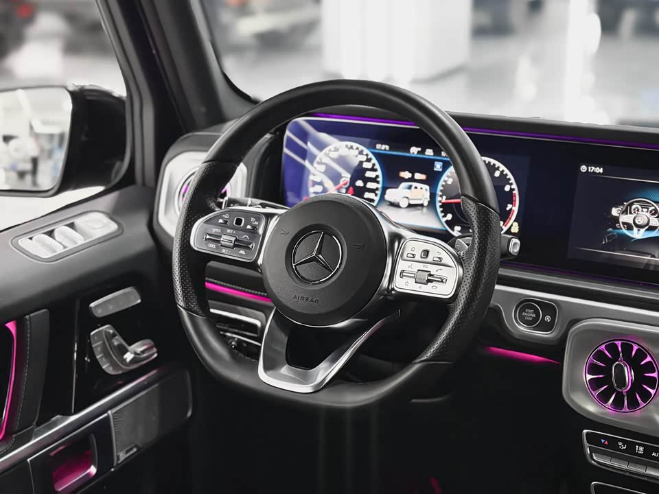 Mercedes-Benz G-class