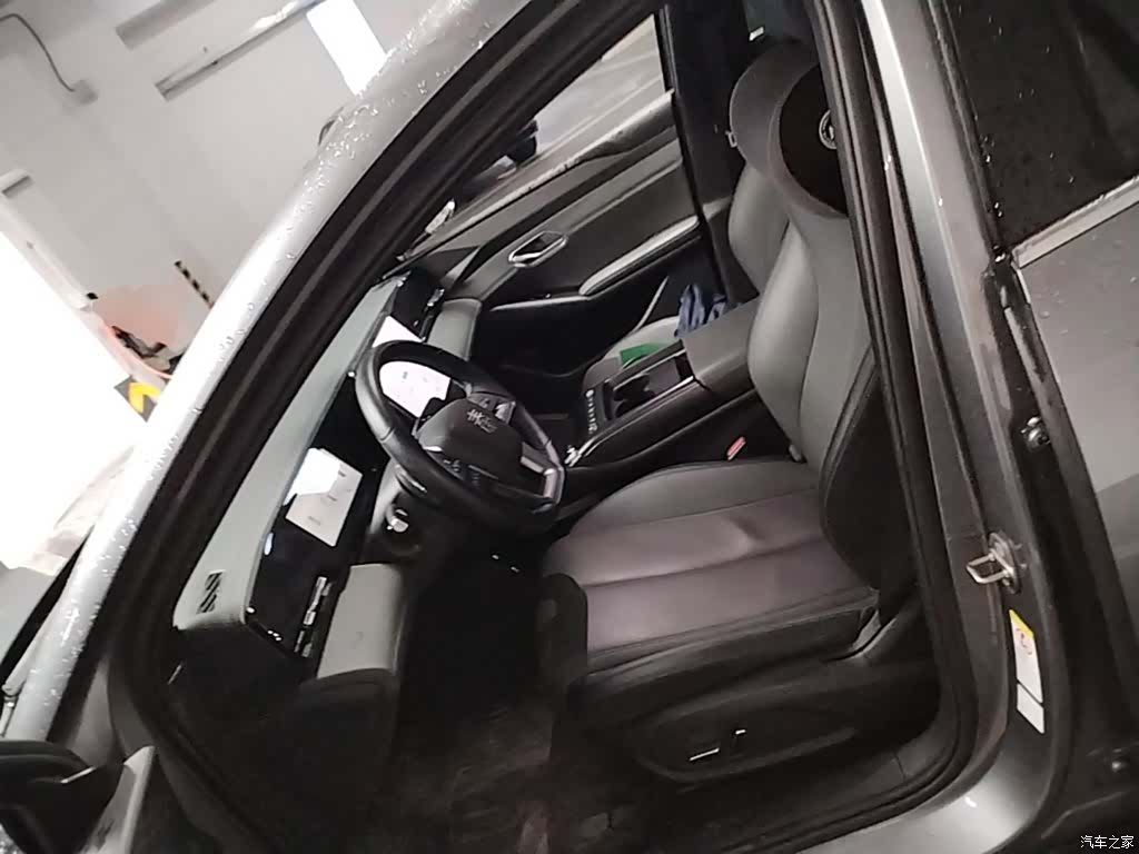 BYD Qin, 2025 15