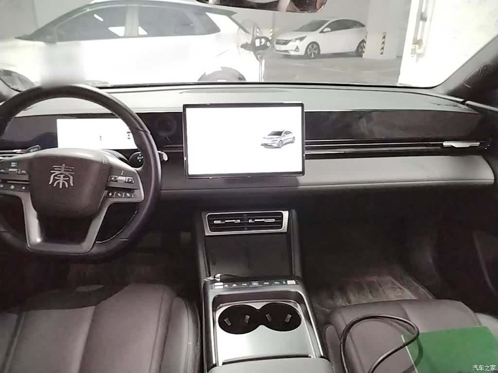 BYD Qin, 2025 10