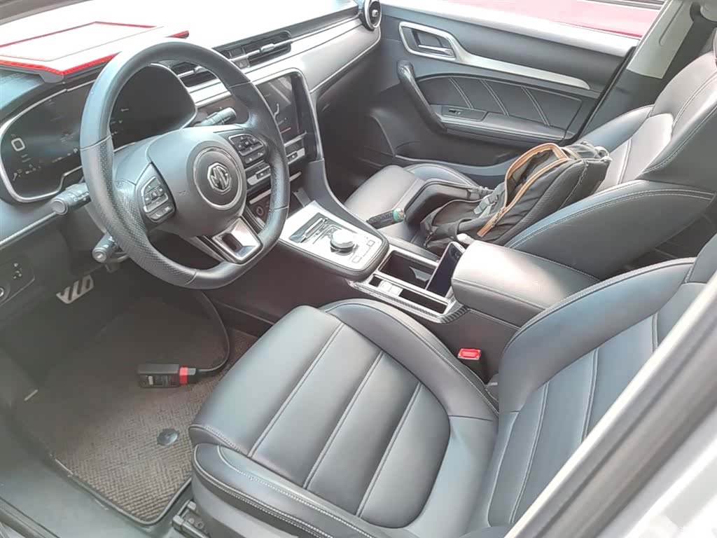 MG 6, 2019 15