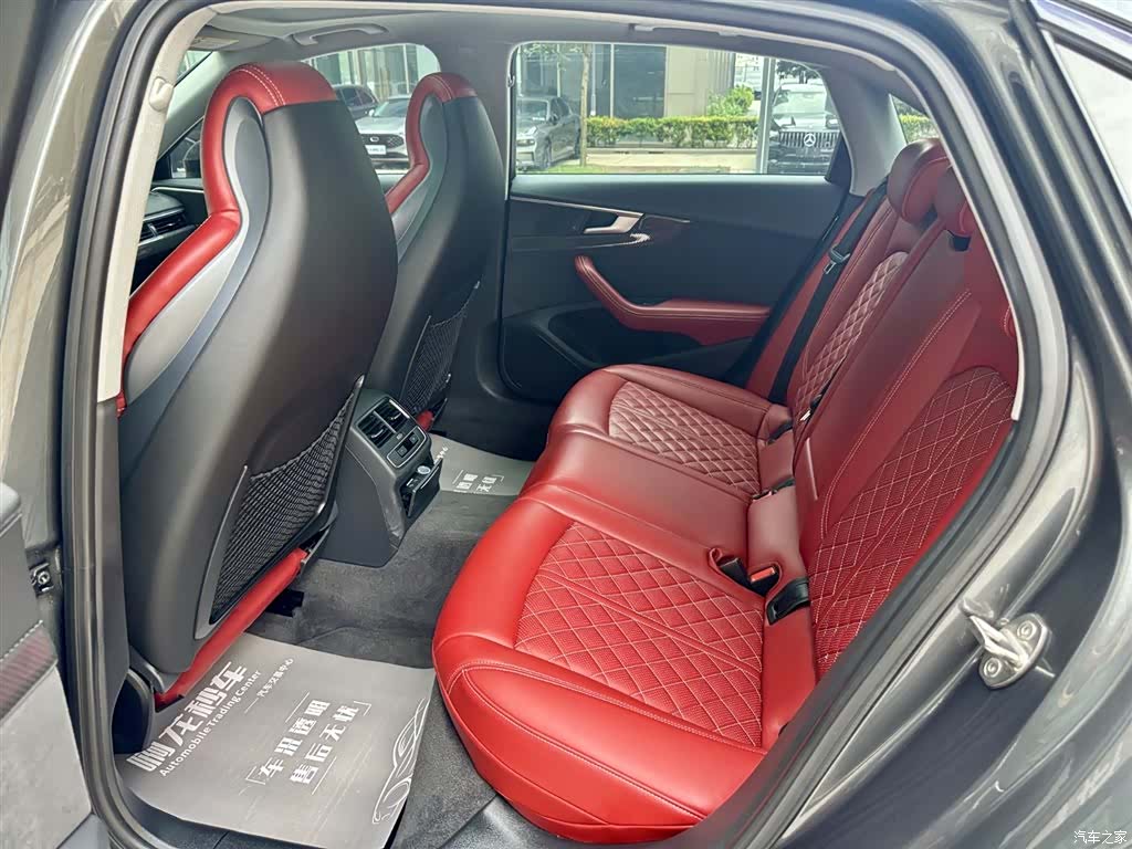 Audi A4L, 2023 9
