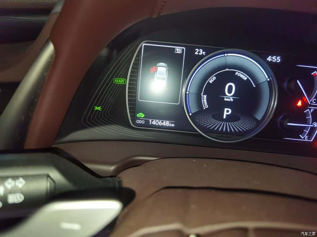 Lexus ES, 2019 все фото