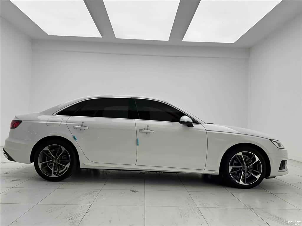 Audi A4L, 2020 9