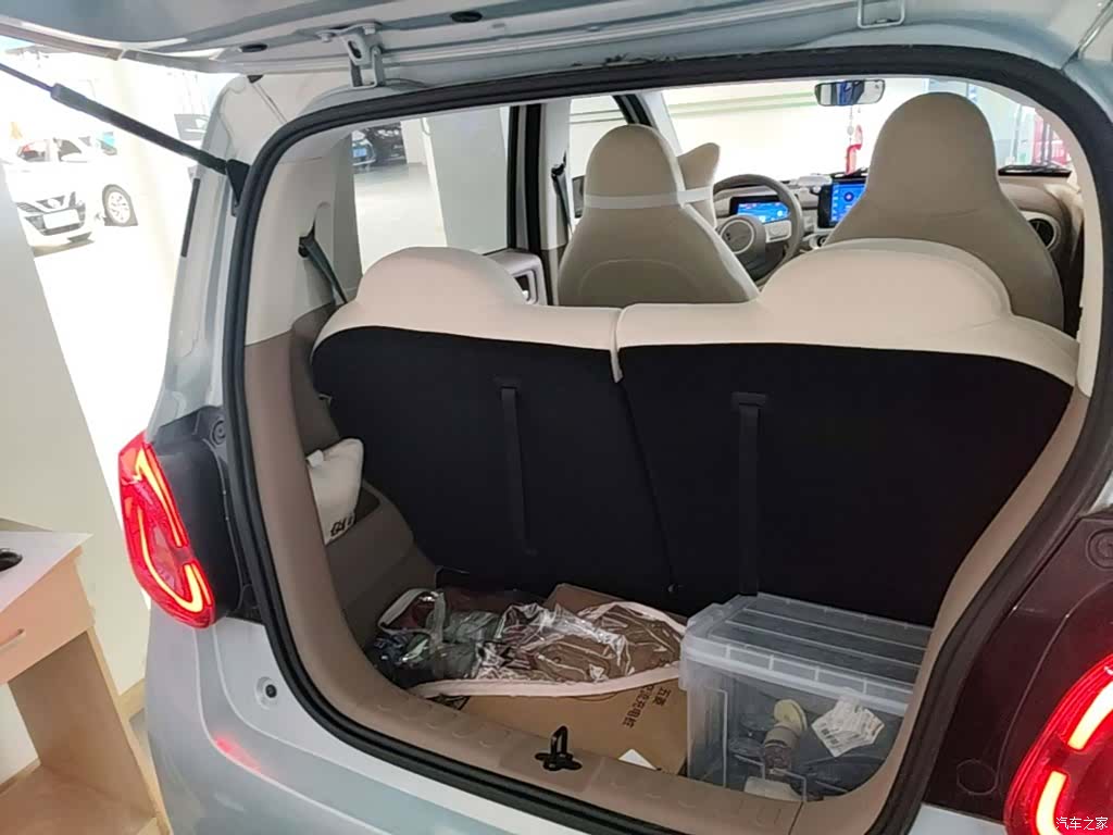 Wuling MINIEV, 2025 15