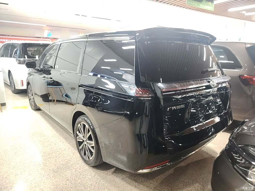 Trumpchi E8, 2024 23