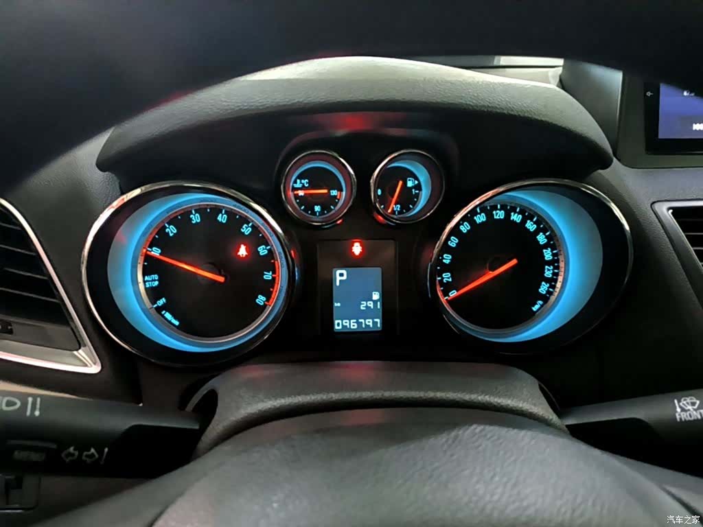 Buick Encore, 2016 8