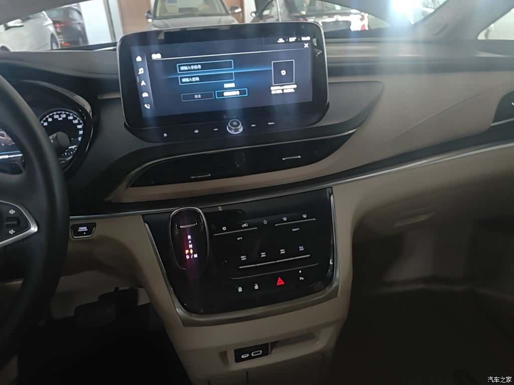 Buick GL8, 2024 13