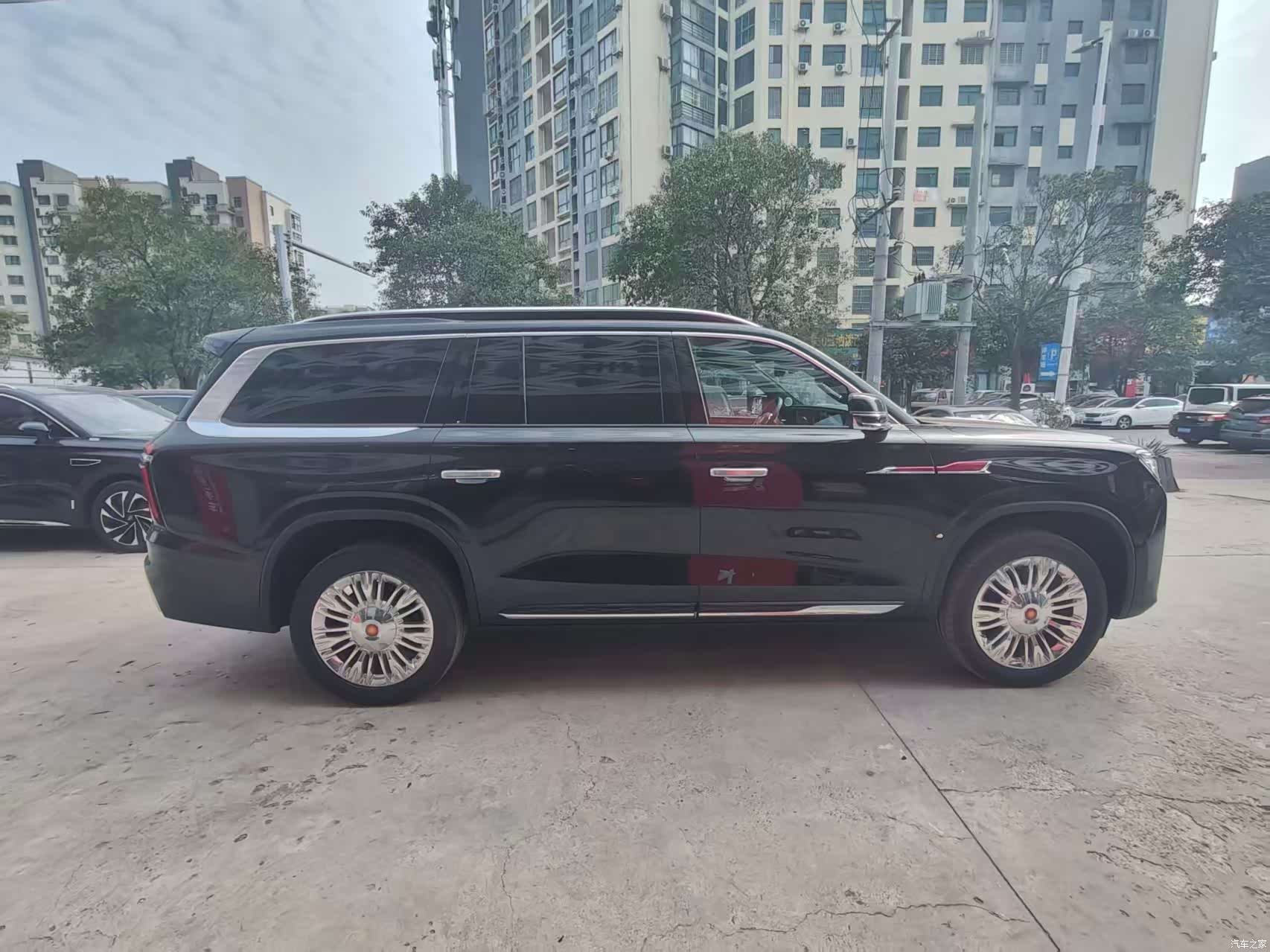 Hongqi 6, 2026 все фото