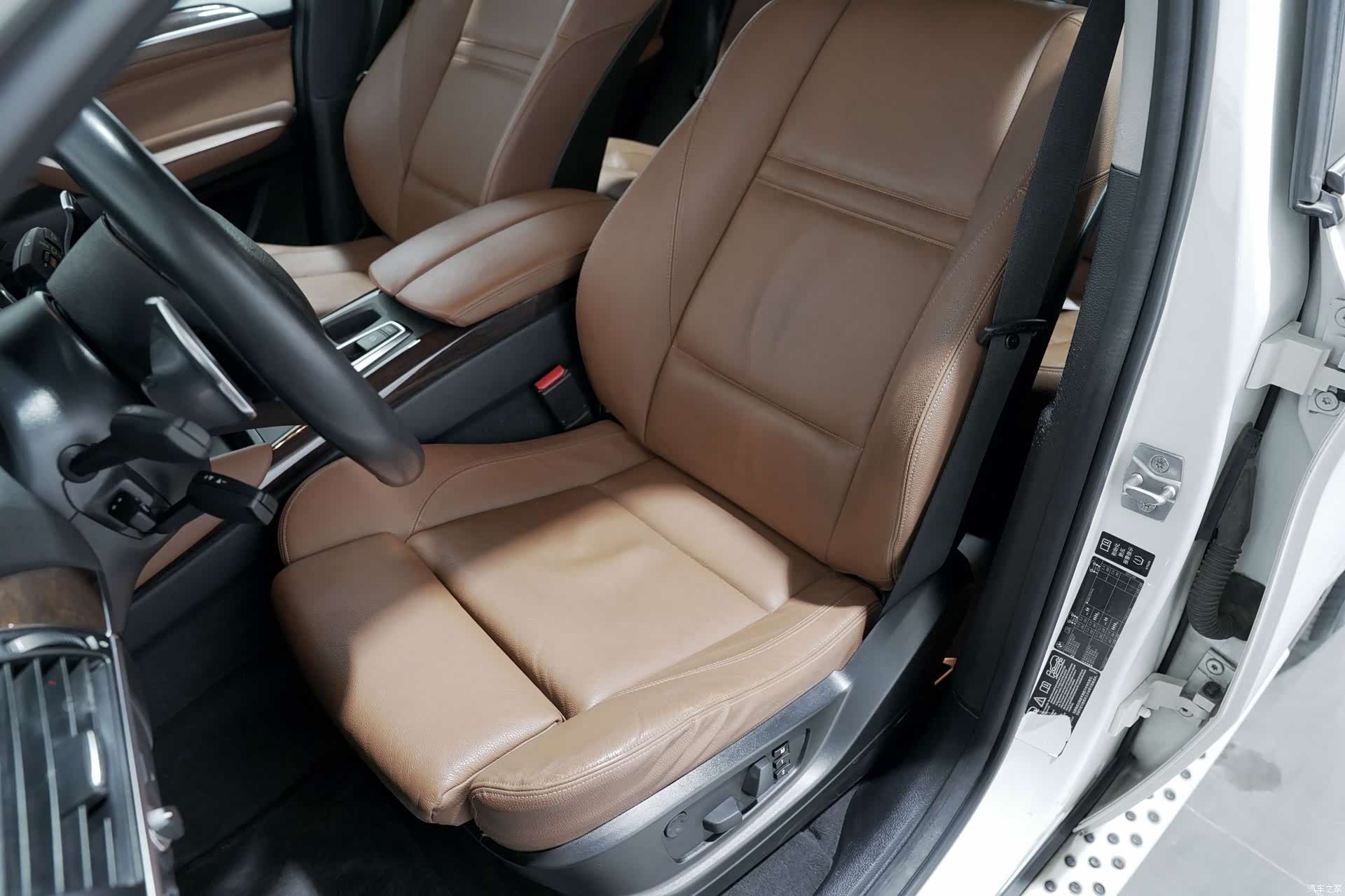 BMW X6, 2012 12