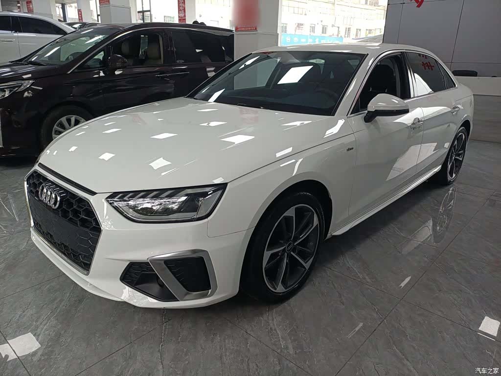 Audi A4L, 2023 2