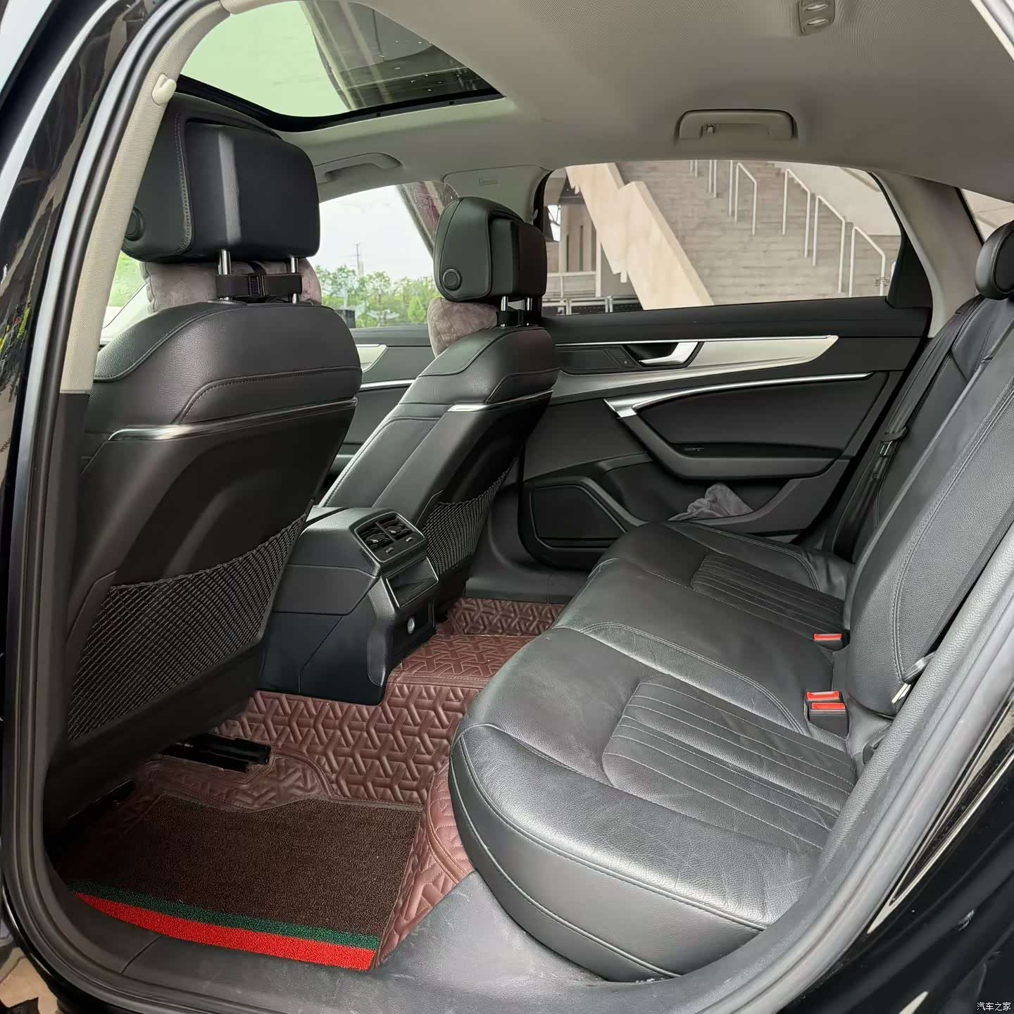 Audi A6L, 2019 8