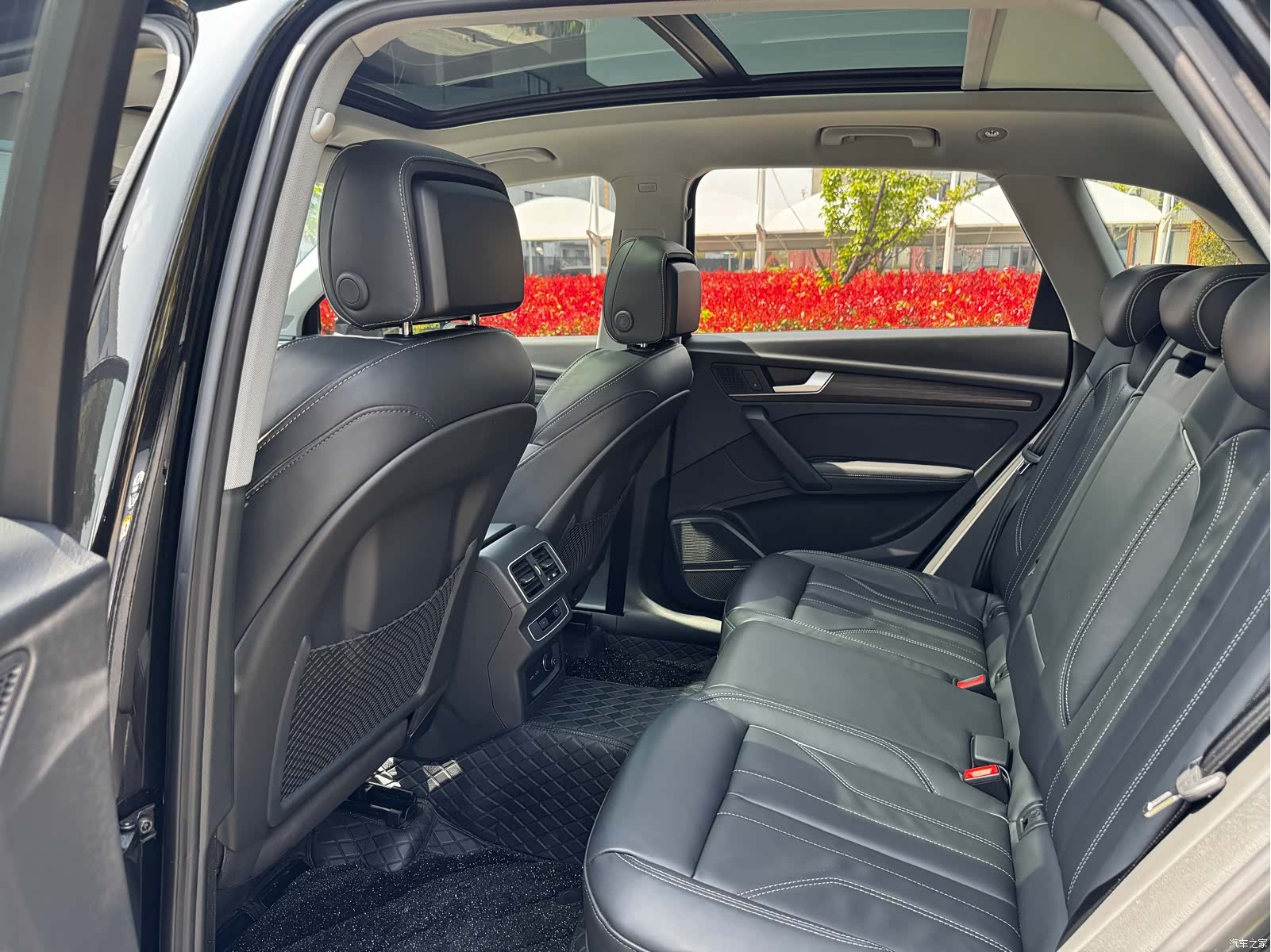 Audi Q5L, 2023 9