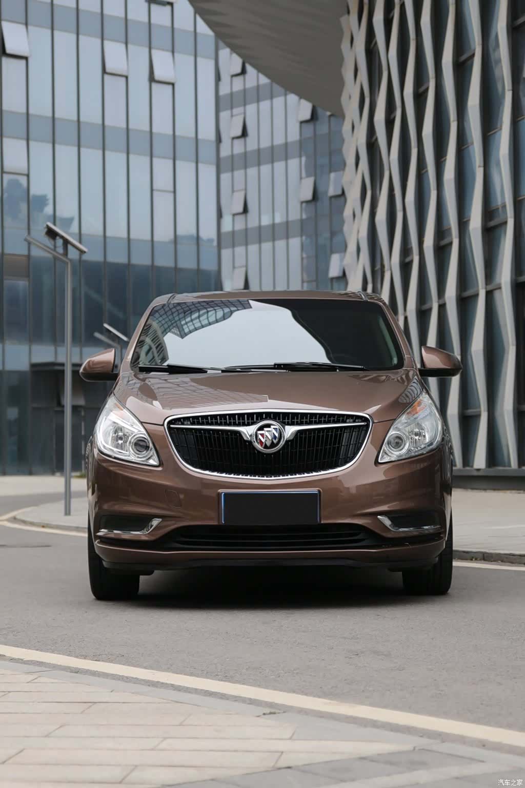 Buick GL8, 2020 11