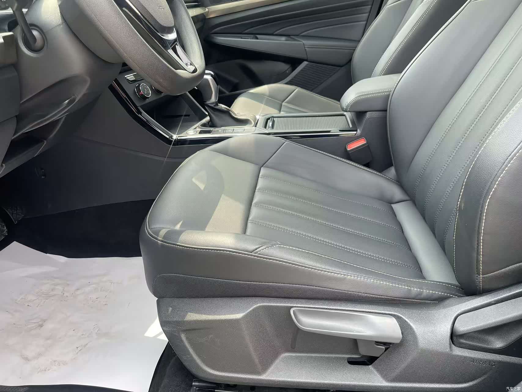 Volkswagen Passat, 2020 17