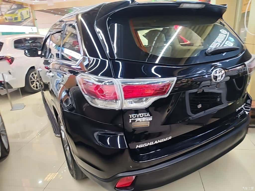 Toyota Highlander, 2015 все фото