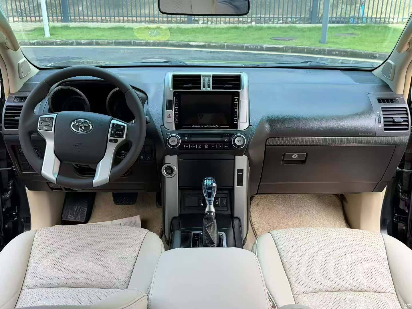 Toyota Prado, 2011 6