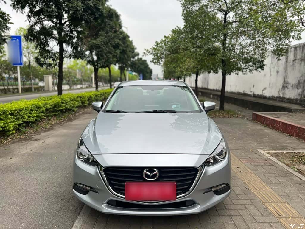 Mazda Mazda3, 2019 23
