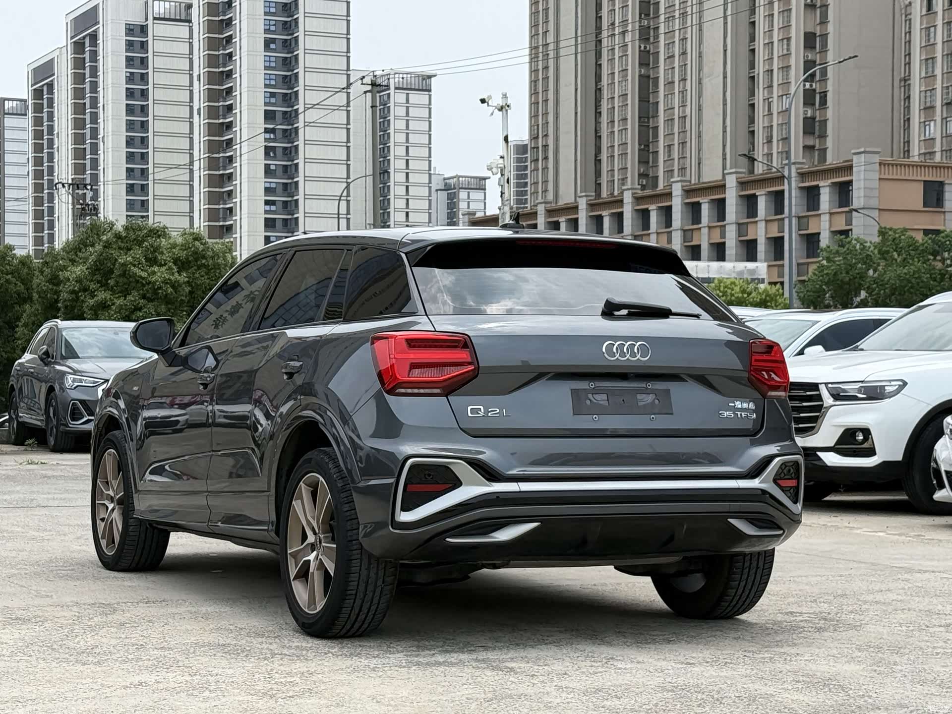 Audi Q2L, 2022 7