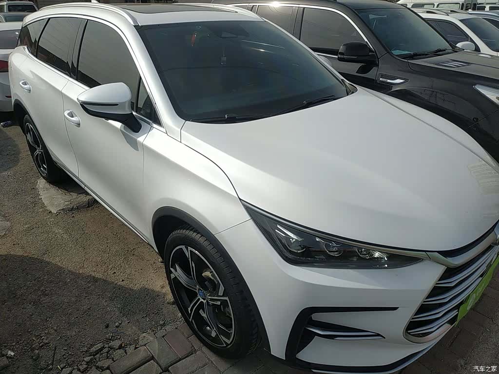 BYD Tang, 2022 4