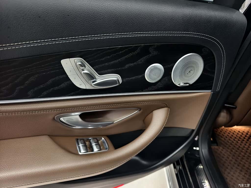 Mercedes-Benz E-Class, 2020 20