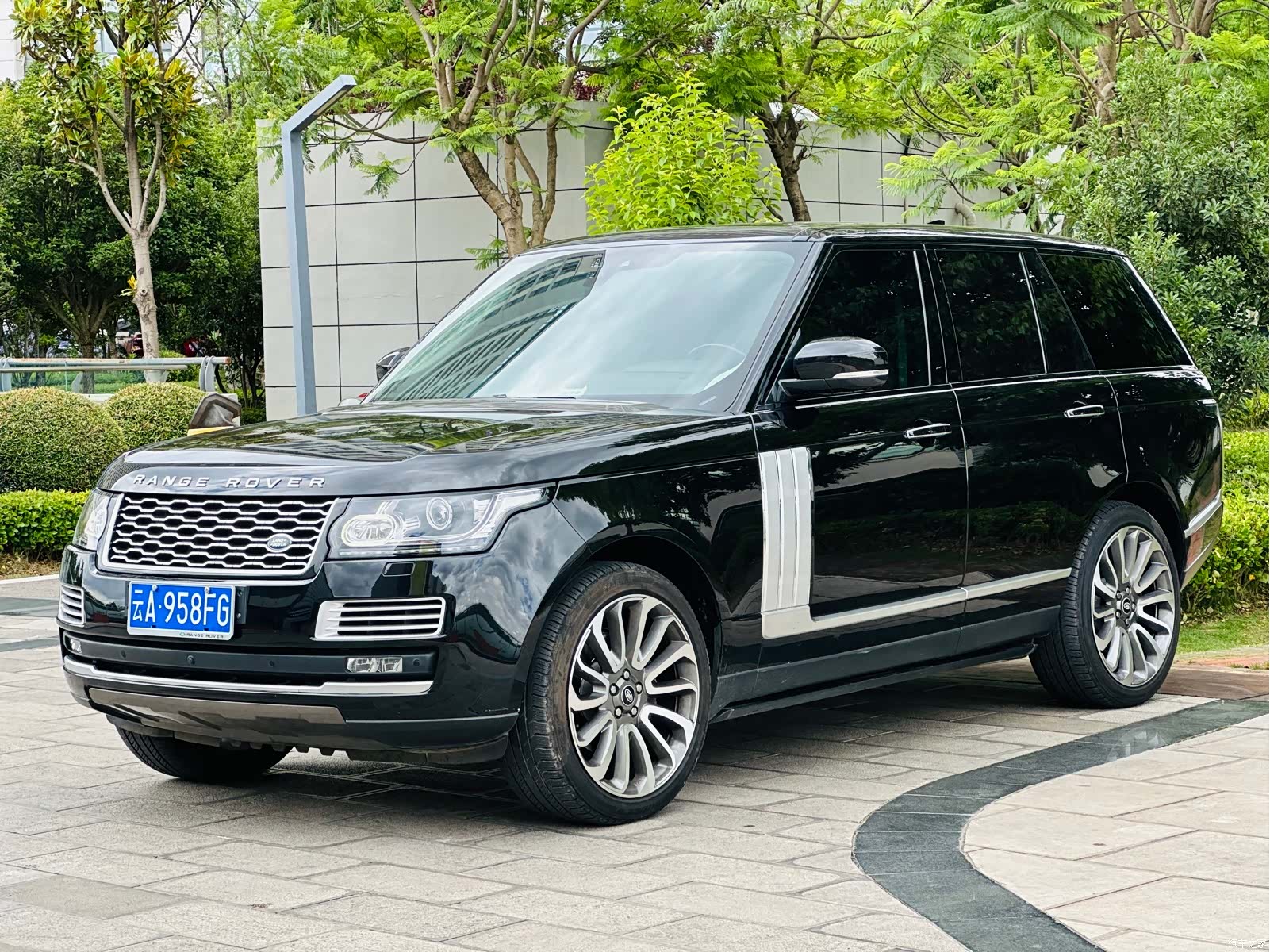 Land Rover Range Rover, 2018 1