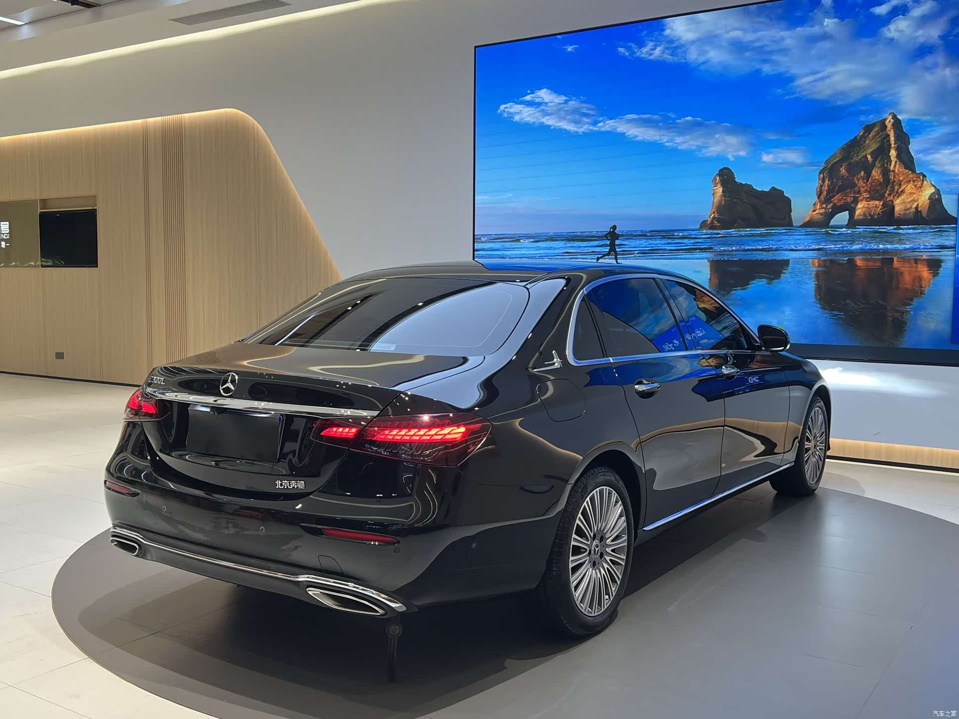 Mercedes-Benz E-Class, 2023 все фото