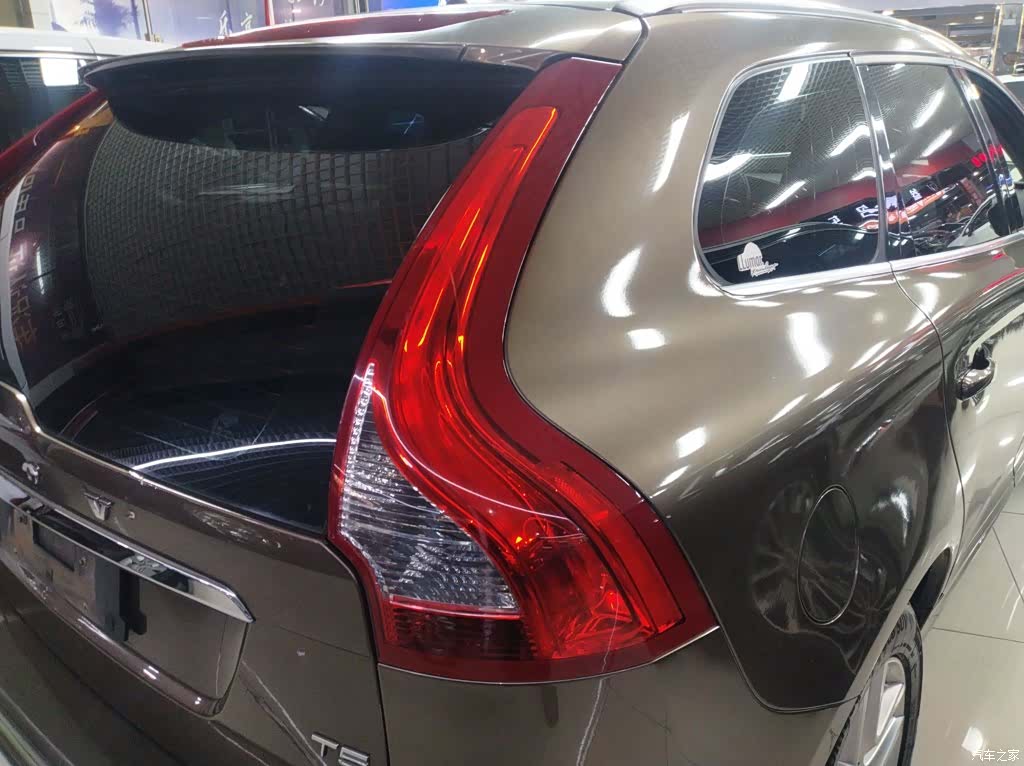 Volvo XC60, 2017 24