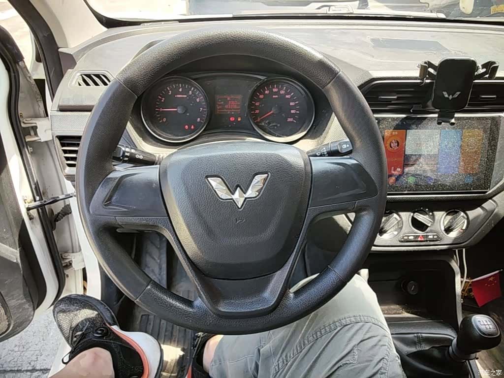 Wuling Hongguang, 2019 7