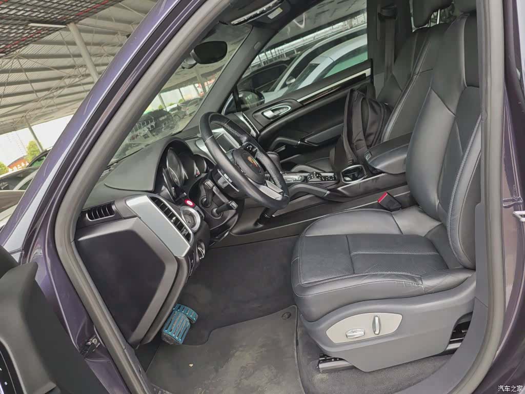 Porsche Cayenne, 2017 8