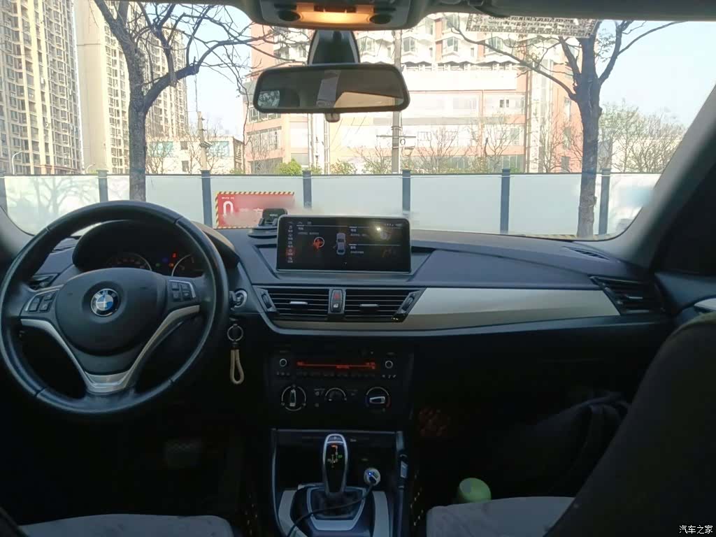 BMW X1, 2015 10