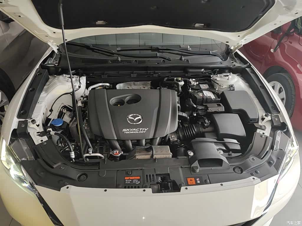 Mazda CX-4, 2019 20