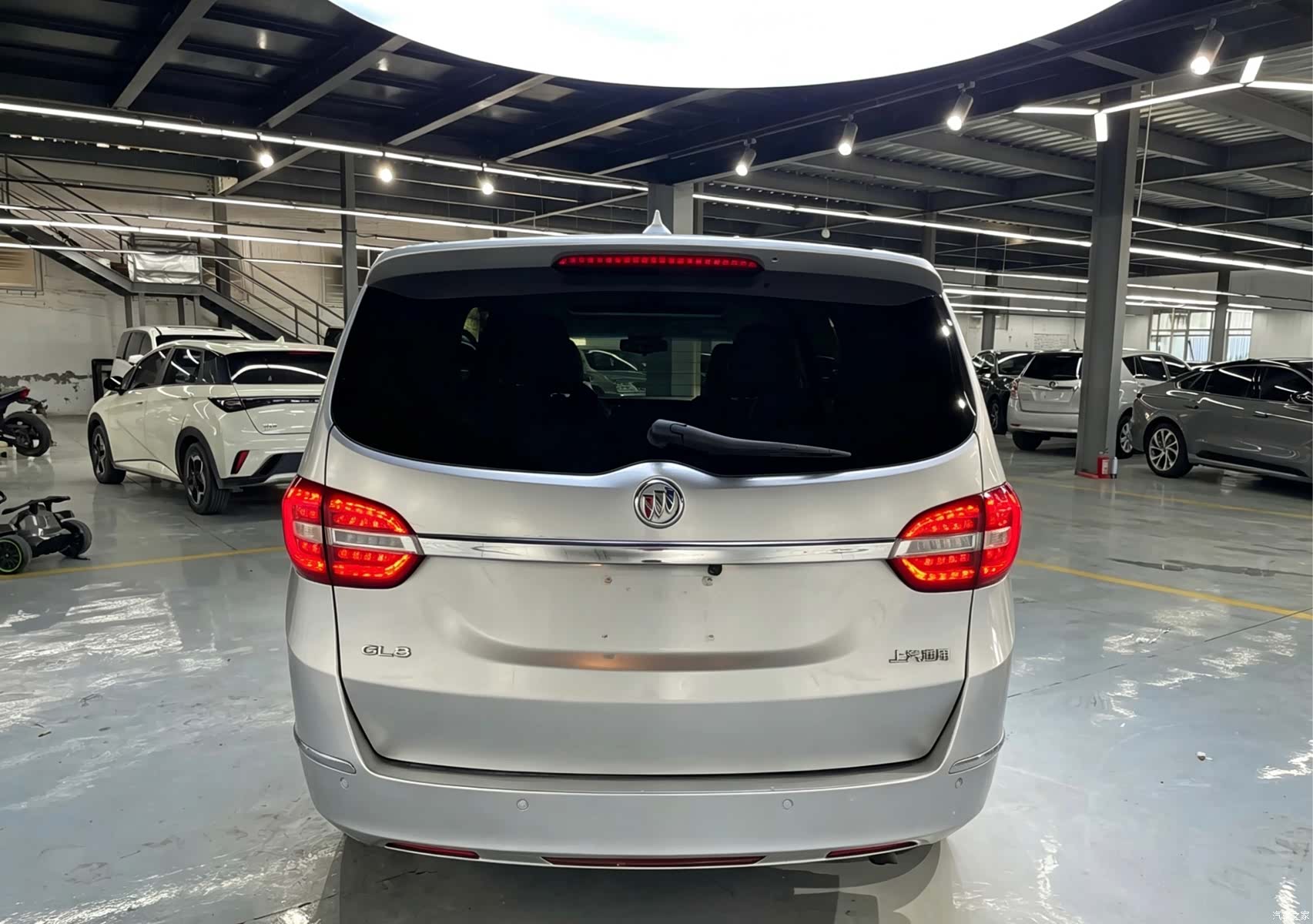 Buick GL8, 2016 14