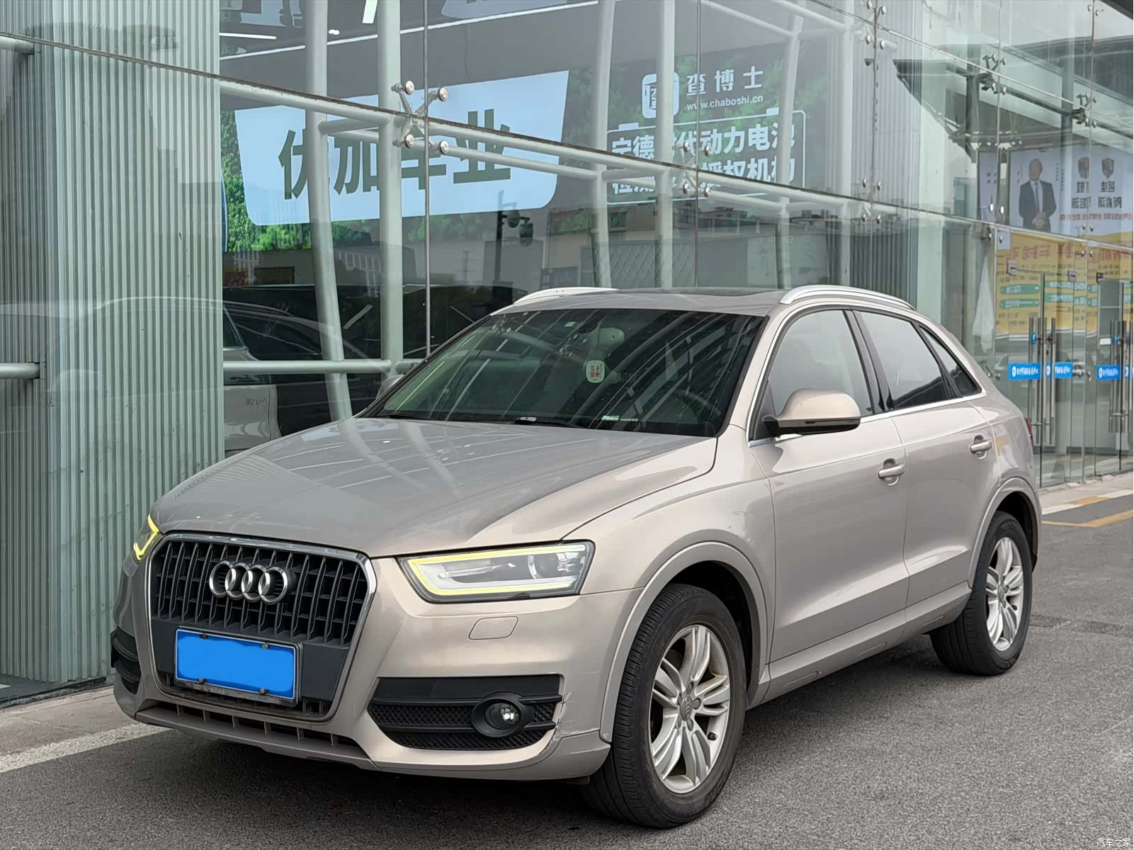 Audi Q3, 2013 1