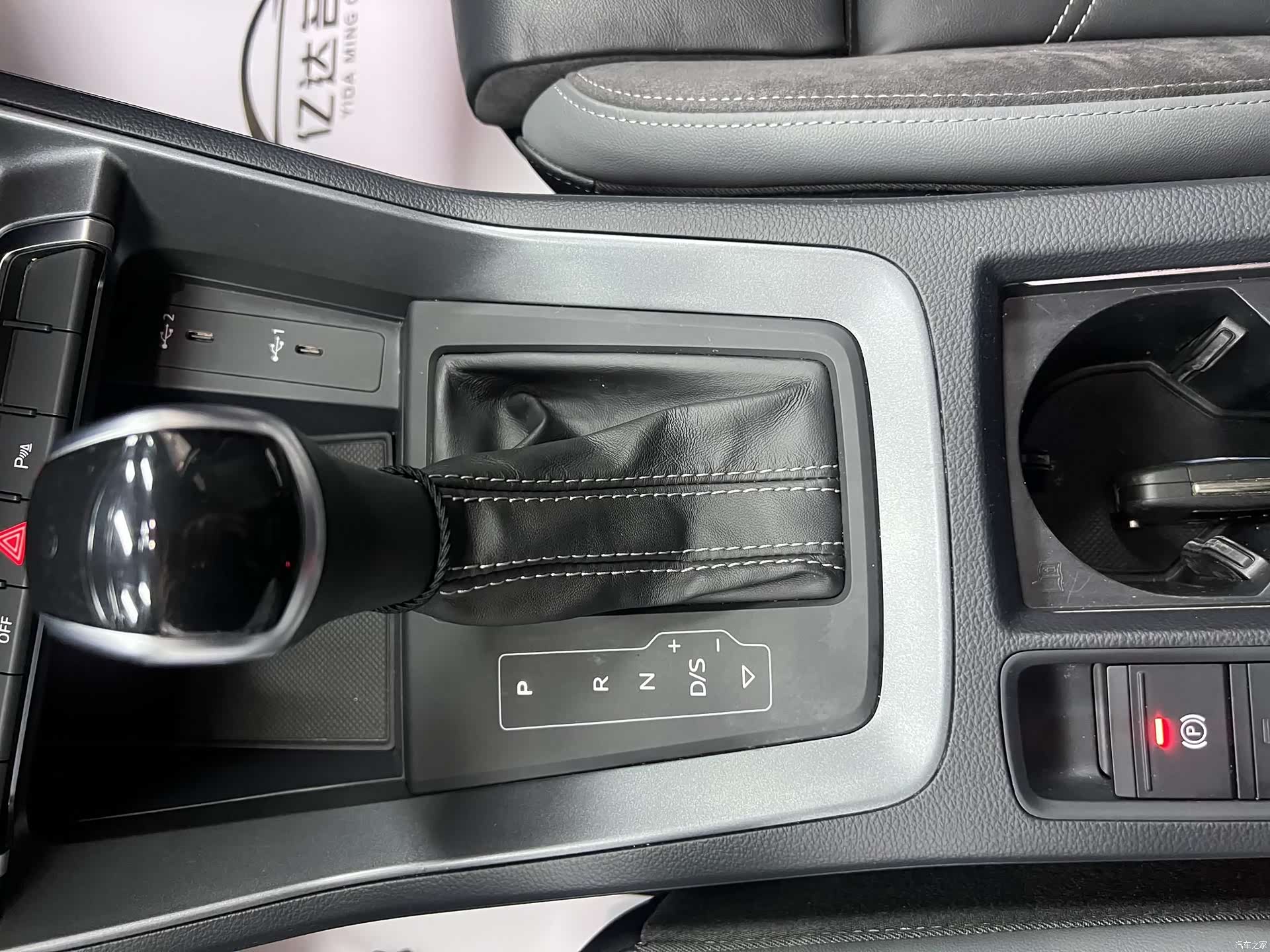 Audi Q3, 2022 21