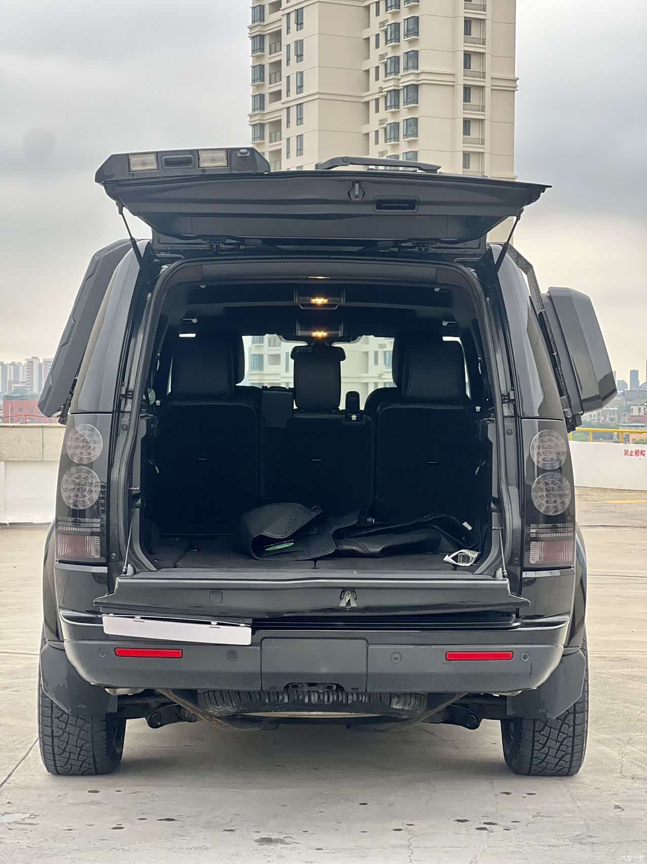 Land Rover Discovery, 2015 16