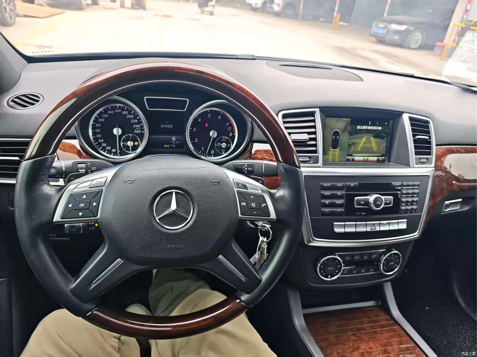 Mercedes-Benz M-Class, 2014 10