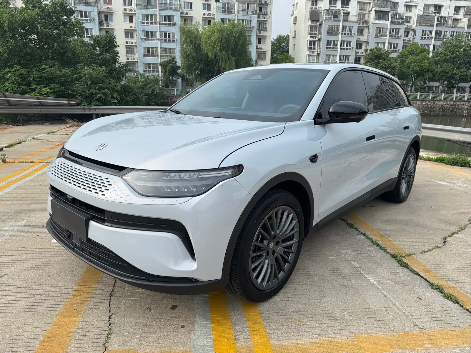 Leapmotor C11, 2023 1